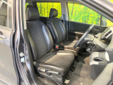 運転席シート廻りは使用感も少なく、良好な状態となっています。前オーナー様が丁寧に使っていたことがよくわかりますね。