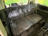 3列目シートはもちろん状態良好☆大人でもゆったりと座って頂けますので、大人数でのお出かけもラクラクです♪ご家族で、気の知れた仲間で、ドライブに行くのが楽しみですね♪