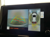 駐車も安心のバックモニターです。パノラミックビューモニター付きでより安心して駐車が行えます。