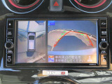 アラウンドビューモニター!空から見下ろしているかのような映像を映し出します。駐車時には安心ですよね♪
