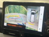 【パノラミックビューモニター】専用のカメラにより、上から見下ろしたような視点で360度クルマの周囲を確認することができます☆縦列駐車や幅寄せ時に活躍してくれます♪