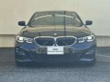 ★弊社のお車をご覧頂きありがとうございます。弊社は千葉県にあるBMW正規ディーラー店ですので安心してご検討下さい。全国各BMWディーラーにて保証サービスも受けられますので遠方のお客様もご安心下さい。★