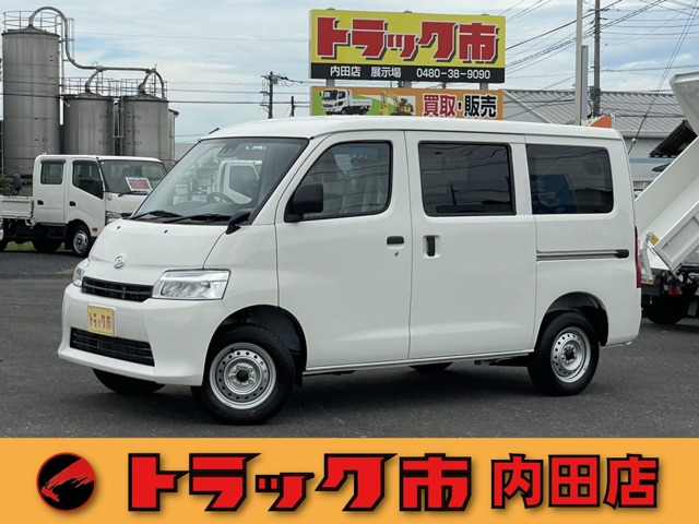 グランマックスカーゴ 1.5 GL GL 登録済未使用車 4速AT ガソリン車