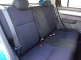 リヤシートの状態良好です。