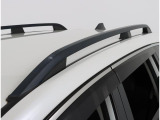 人気オプションのルーフレール!新車のオーダー時のみに取付可能なオプションです!