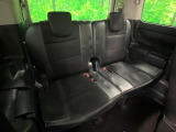3列目シートはもちろん状態良好☆大人でもゆったりと座って頂けますので、大人数でのお出かけもラクラクです♪ご家族で、気の知れた仲間で、ドライブに行くのが楽しみですね♪