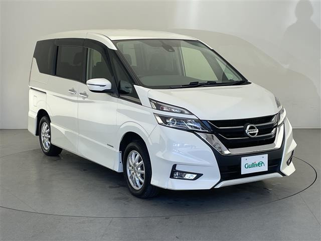 セレナ 2.0 ハイウェイスター VセレクションII 4WD 4WD ワンオーナー