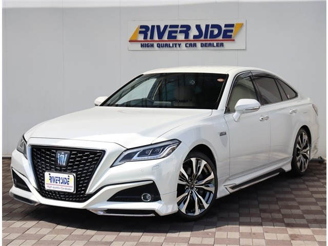 クラウン ハイブリッド 3.5 G エグゼクティブ モデリスタエアロ19AW 本革エアーシート