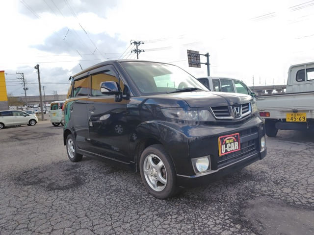 ゼストスパーク W ターボ 4WD 