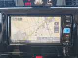 ナビ付きですので初めての場所や遠出に大活躍!Bluetoothでお使いのスマートフォンやミュージックプレイヤー接続することで音楽の再生もできます!!またフルセグでのテレビの視聴も可能!!