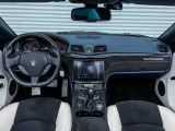 GranCabrio MC 460馬力(カタログ値)純正OP総額:4,368,336円 スペシャルペイント・インテリアカーボンパック・スポーツスカイフックサス・ネリッシモパック・20MCホイール