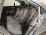 広々とした後部座席です♪