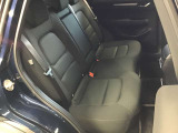 後部座席シート廻り☆ ☆リアシートも快適な乗り心地☆シ-トの乗り心地が良く、旅行など長距離運転にも向いています