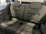 後部座席です。座り心地も足元もゆったり♪♪