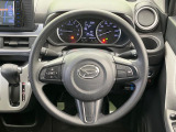 ステアリングも使用感が少なく、きれいな状態となっております♪