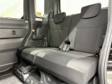 ゆとりある広々とした車内空間は、ドライブを始め買い物やレジャーなど、幅広く活躍します。一人でもみんなとでもお出かけを楽しみましょう!