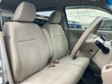 目立った汚れも無く綺麗な状態です、ぜひ現車を確認してみてください♪