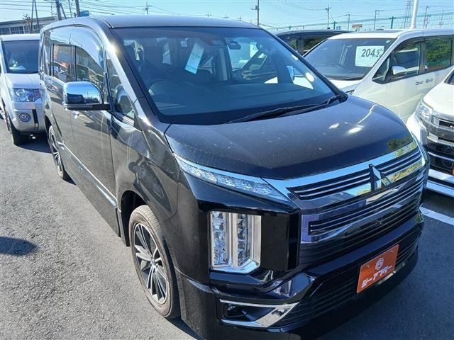 デリカD:5 アーバンギア 2.2 P エディション 4WD 禁煙車 OP黒革シート