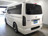 【厳選仕入/7型ガソリン2WD】R4年式 ダークプライムⅡ フルエアロ&家具付きベッドキット搭載♪【全国納車可能】