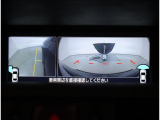 フロント・サイド・バックカメラ搭載!運転席から見にくい場所をカメラ映像でサポートします。