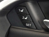 運転席のパワーシートは2名様分までメモリー機能付きです。