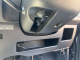 ステアリング上下調節できます