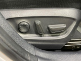【パワーシート】スイッチ一つで簡単にシートの微調整が可能!電動だから力もいりません!快適なシートポジションにセットして、快適なドライブをお楽しみください。