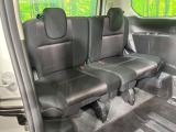 3列目シートはもちろん状態良好☆大人でもゆったりと座って頂けますので、大人数でのお出かけもラクラクです♪ご家族で、気の知れた仲間で、ドライブに行くのが楽しみですね♪