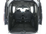 ◆リアシートを使用しない時はこの通り更に広々ラゲッジスペースの出来上がりです、たくさんの荷物が積み込み可能です!