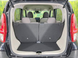 普段のお買い物や通勤、送迎等に十分な荷室スペースを確保しております。セカンドシートを倒すと、大きな荷物の積載も可能です♪