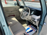 全車消毒済み。納車時にはもう一度キレイにいたしますので安心してお乗りいただけます。♪フロントベンチシートで助手席への移動もラクラク!!