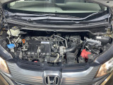 【エンジンルーム】エンジンの調子は良好です!ご納車前にはしっかりとオイル交換・その他油種類の点検補充をさせて頂きます。また、ガリバーでは修復歴のある車は販売いたしません。