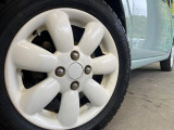 【純正14インチアルミホイール】外観にマッチした純正アルミホイールを装着しております。各種社外アルミホイールや、スタッドレスタイヤも取扱いしております。是非ご相談ください♪