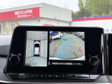 ★アラウンドビューモニター装備ですので、バックや縦列駐車の際に上から見た映像があなたを安心サポート!一度使ったらやめられない!
