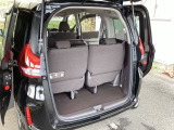 リアシートがあっても、しっかり荷物を積む事ができます。