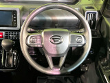 ステアリングも使用感が少なく、きれいな状態となっております♪