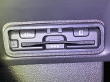 ビルトインタイプの【ETC】で見た目もスッキリ。高速道路の利用にとても便利です。