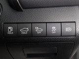 ★使いやすさや安全性を追求したステアリング周り!高級車ゆえにスイッチ類が多いのも特徴ですね!考え尽くされた配置ですぐに使いこなす事が出来ますのでご安心下さい!是非、体感してみて下さい!!