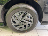 【純正16インチアルミホイール】外観にマッチした純正アルミホイールを装着しております。各種社外アルミホイールや、スタッドレスタイヤも取扱いしております。是非ご相談ください♪