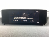 【ナビSDカードは別途購入が必要です】フルセグTV、インターネットラジオやBluetoothなどのエンターテーメント機能を凝縮したマツダコネクト!