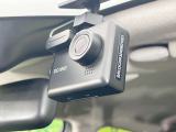 【ドライブレコーダー】ドライブレコーダー装備!走行中はもちろん、あおり運転や事故に遭遇した際、映像で記録し、万一のリスクに備えます。※記録用SDカードはお客様ご自身でご準備いただく必要があります。