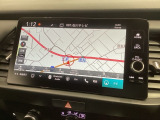 アップルカープレイ、アンドロイドオート対応純正ナビ搭載です。知らない道も安心ですね!
