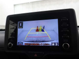 【バックモニター】付です。バックギヤに入れるだけで、ナビの画面に後方視界を映し出して非常に便利ですよ(^^♪後ろが見えることで安全確認も出来ますね☆
