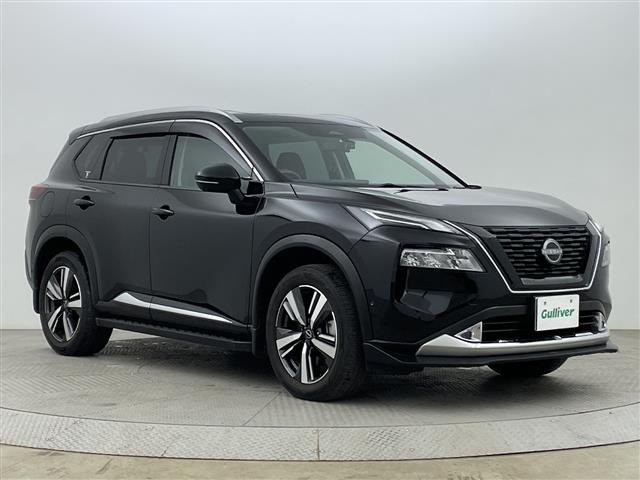 エクストレイル 1.5 G e-4ORCE 4WD 4WD 本革シート