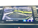 バックモニター付きで、車庫入れやバック時の後方確認をサポート。