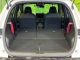 普段のお買い物や通勤、送迎等に十分な荷室スペースを確保しております。セカンドシートを倒すと、大きな荷物の積載も可能です♪
