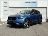 XC40 T4 AWD R-Design バースティングブルーメタリック パノラマサンルーフ・純正HDDナビ・360&deg;カメラ・フルセグTV・パワーシート・シートヒーター・ACC・ハーフレザー・ステアリングヒーター