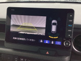 バックカメラも装備しております。車庫入れの苦手なお客様も安心!重宝してくれます!