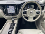 XC60  D4 AWD インスクリプション 4WD 本革シート