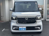 安心してお乗り頂けるよう納車整備(12か月点検相当)を行ってからお渡しいたします。[ブレーキ分解整備・エンジンルームスチーム洗浄・足回り異音検査など&hellip;]※車両により検査項目は変更する場合がございます